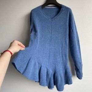 100% Cashmere dusty blue sweater Size small/medium